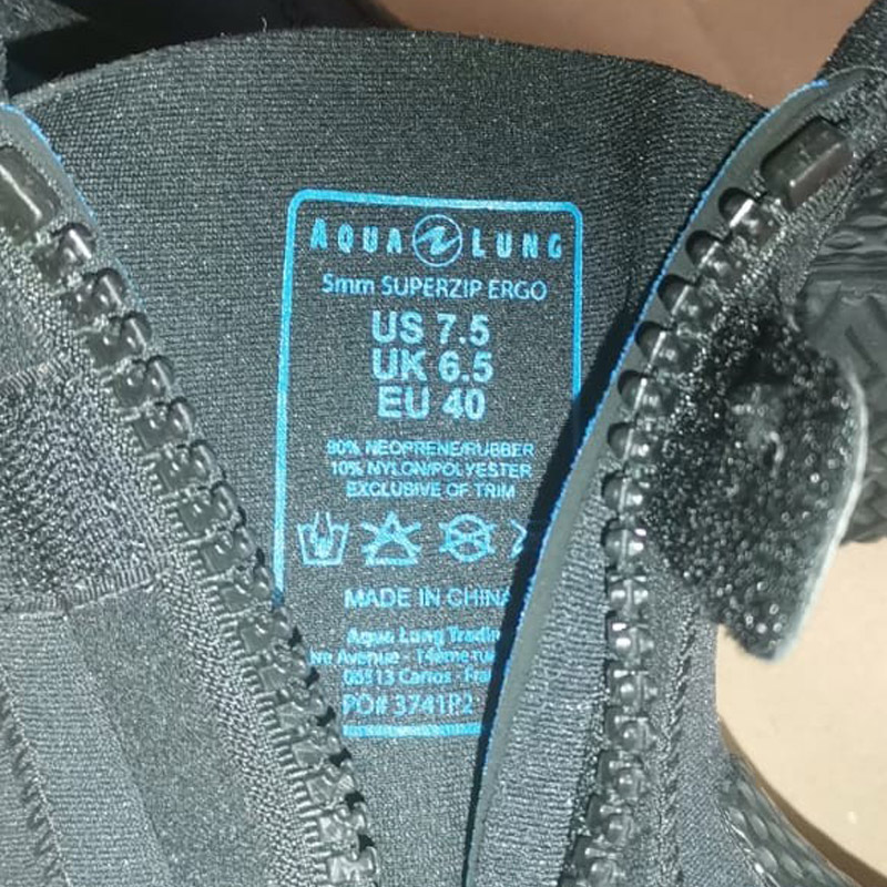 BOTOSI NEOPREN SCAFANDRU AQUALUNG - SECOND HAND - EU-40 | Echipament BuyBack | Costume umede (WETSUIT)